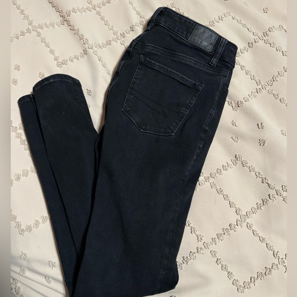 Women’s 00 American eagle jeans